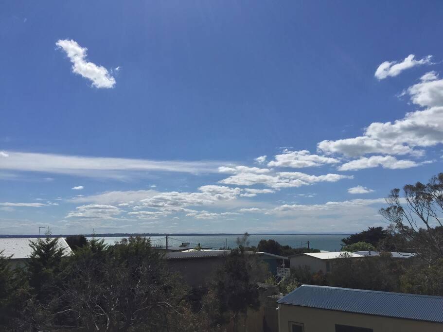 Вилла Airy Beach Escape In Ventnor Экстерьер фото